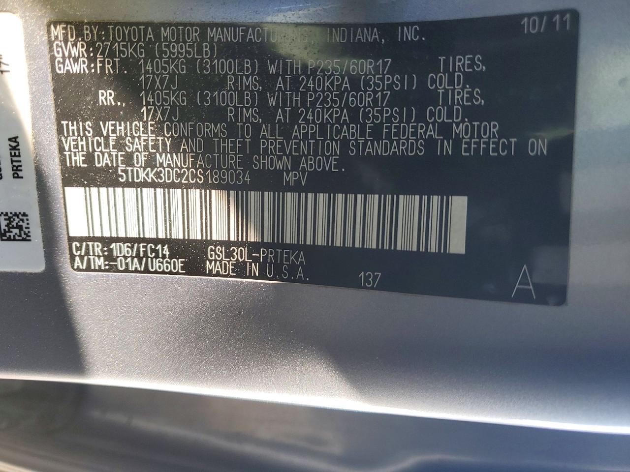 2012 TOYOTA SIENNA