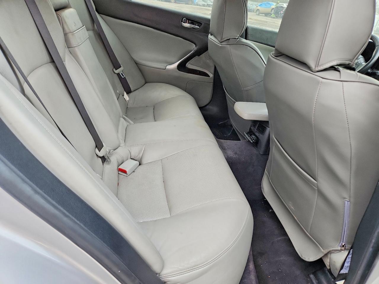 2006 LEXUS IS 350