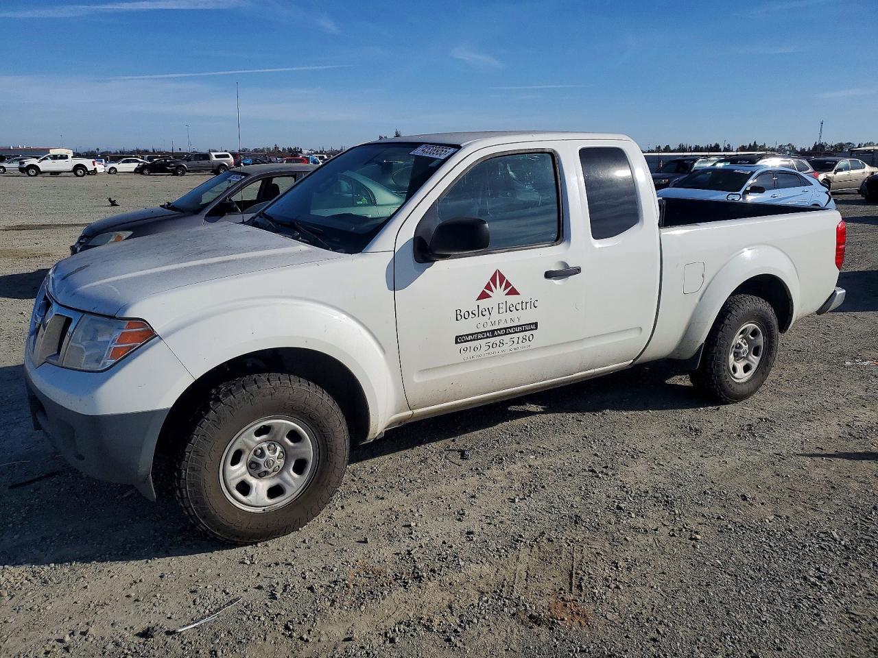 2016 NISSAN Frontier