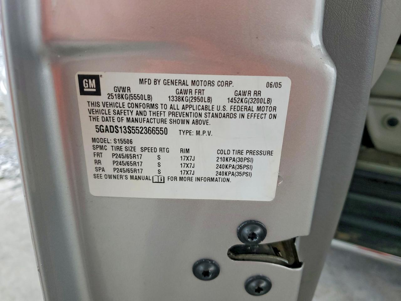 2005 BUICK Rainier