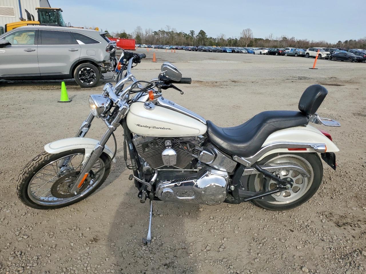 2004 HARLEY-DAVIDSON FXSTDI