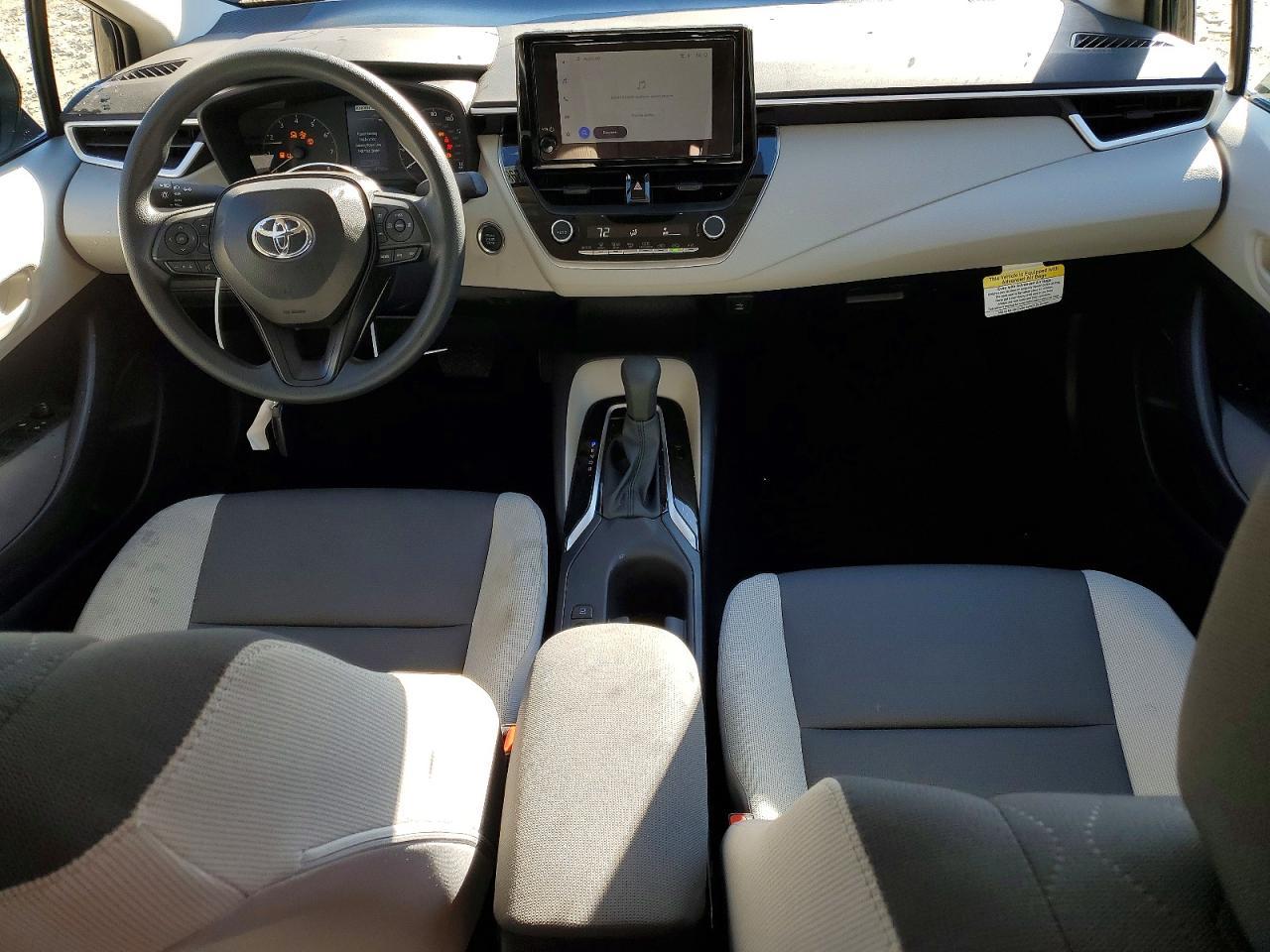 2025 TOYOTA COROLLA