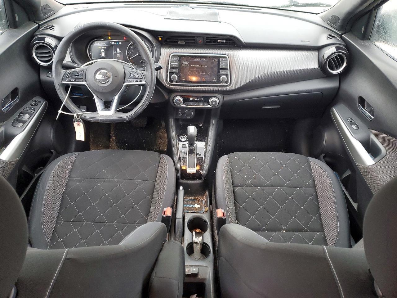 2019 NISSAN KICKS