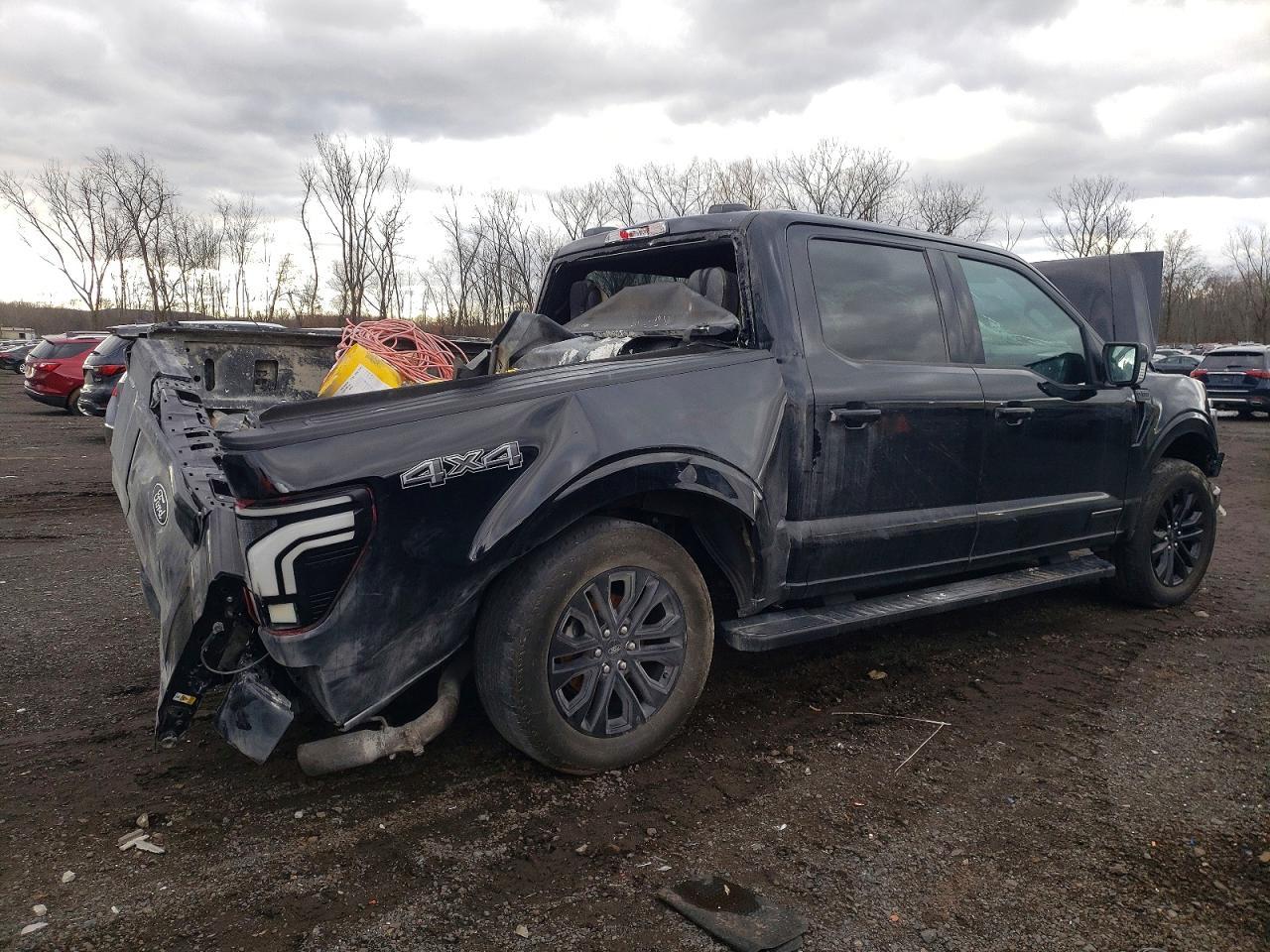 2024 FORD F-150 Lightning