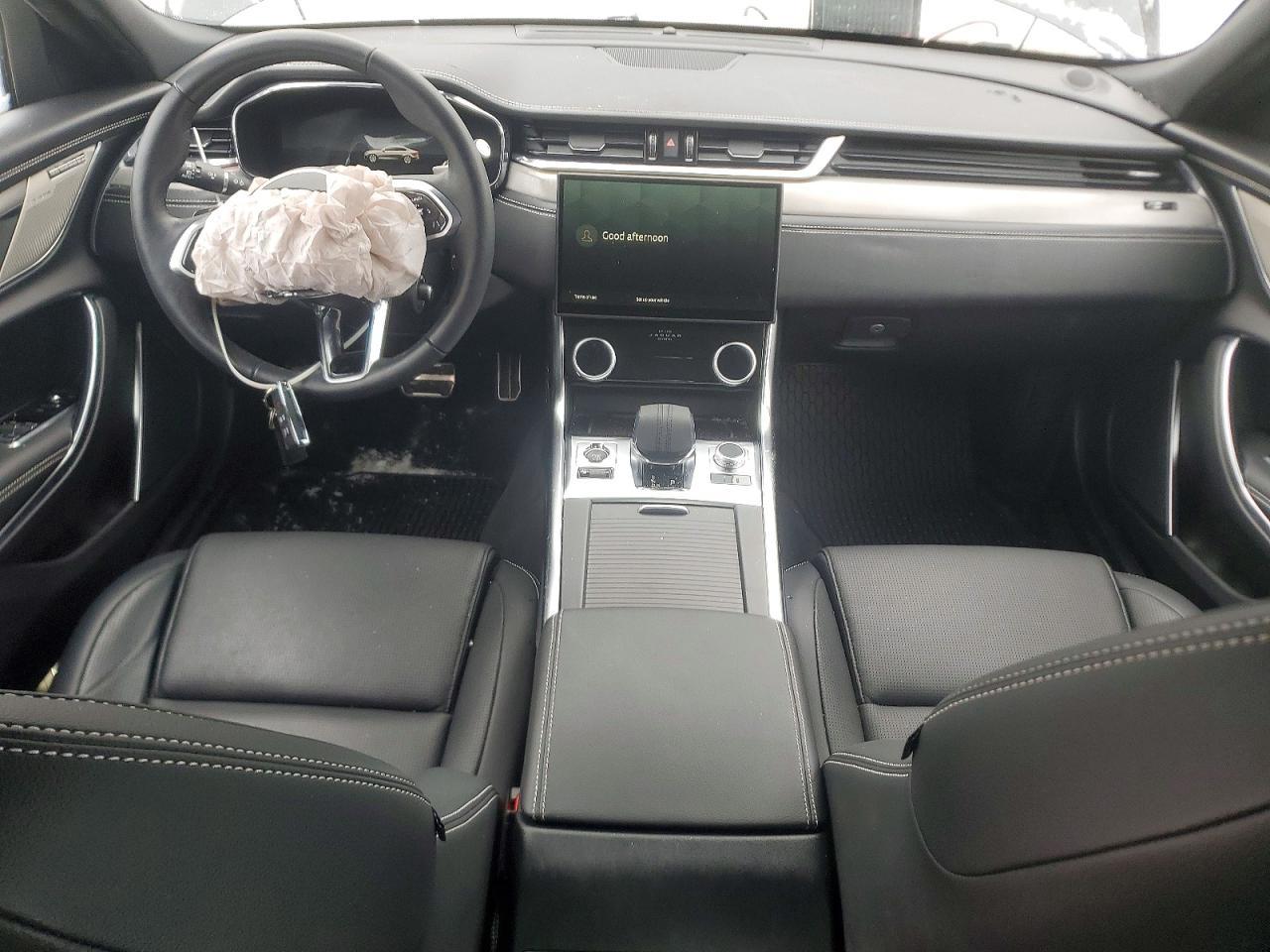 2024 JAGUAR XF
