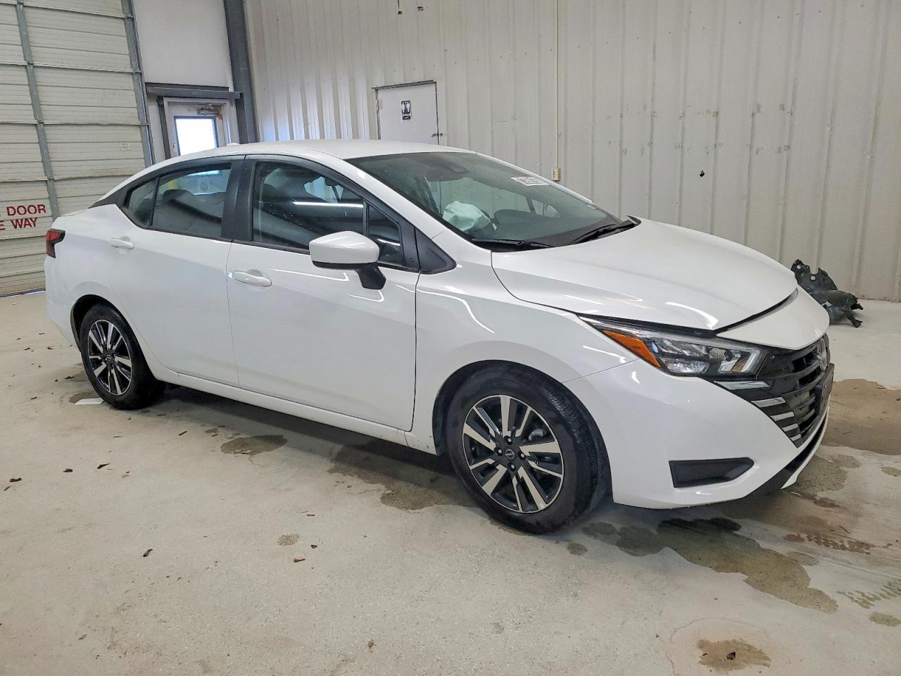 2025 NISSAN VERSA