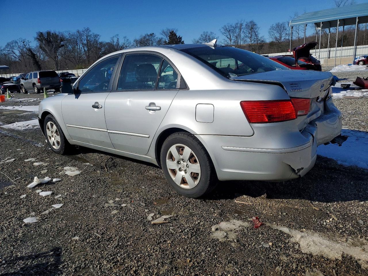 2010 HYUNDAI SONATA