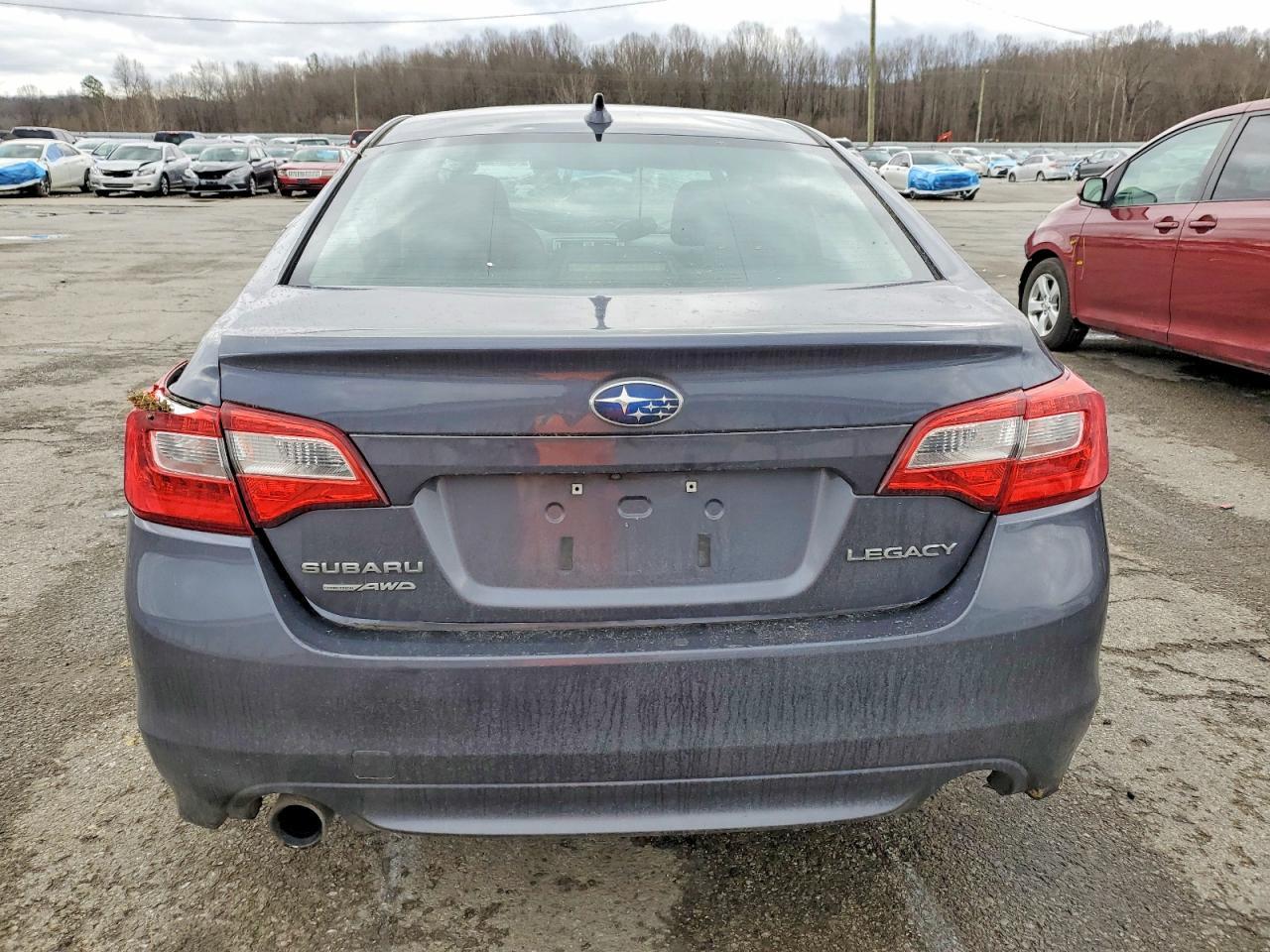 2016 SUBARU Legacy