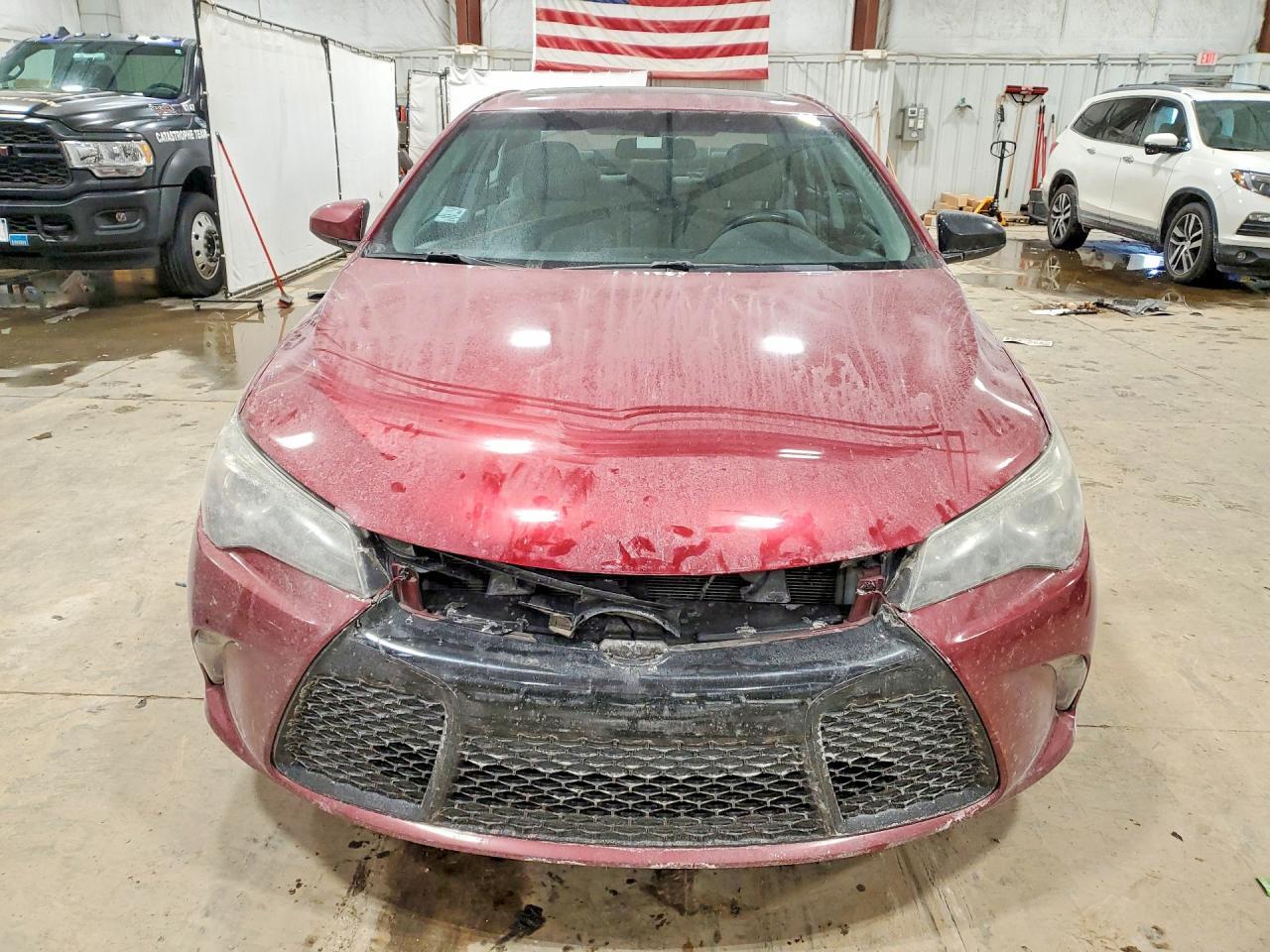 2016 TOYOTA CAMRY