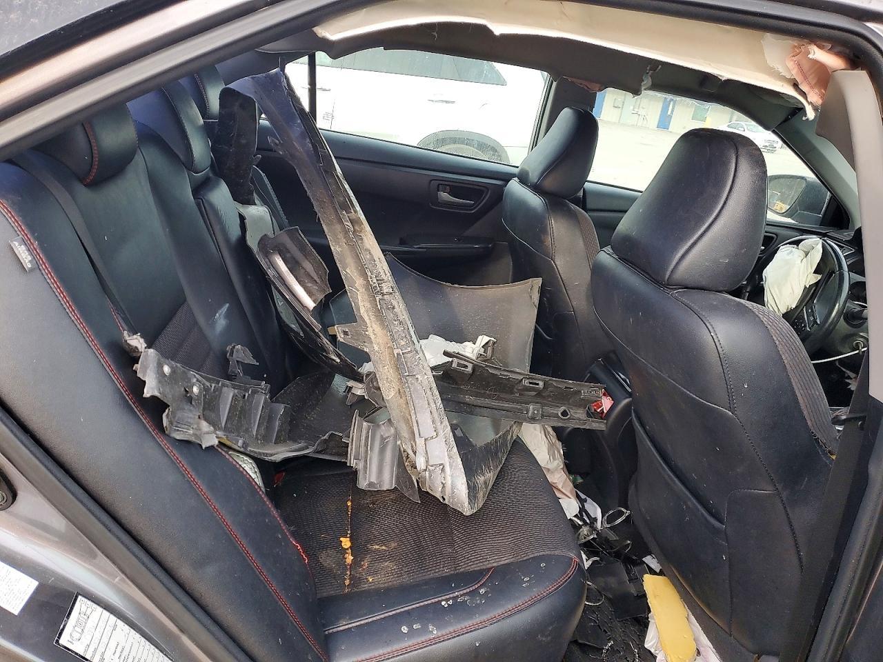 2017 TOYOTA CAMRY
