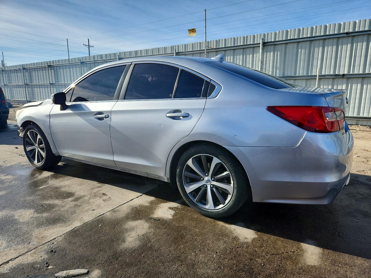 2017 SUBARU Legacy