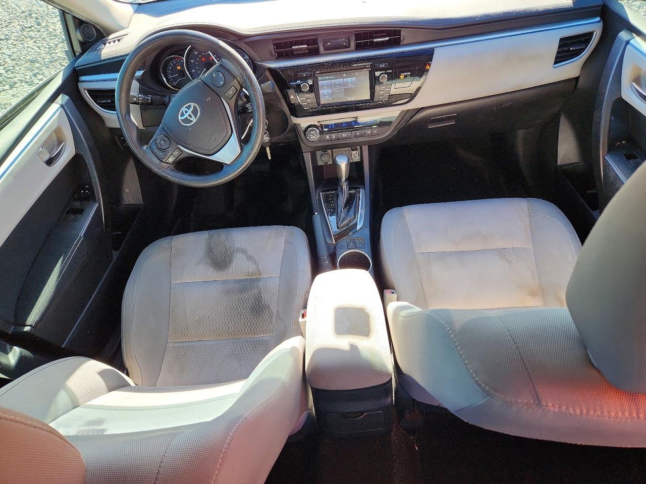 2015 TOYOTA COROLLA