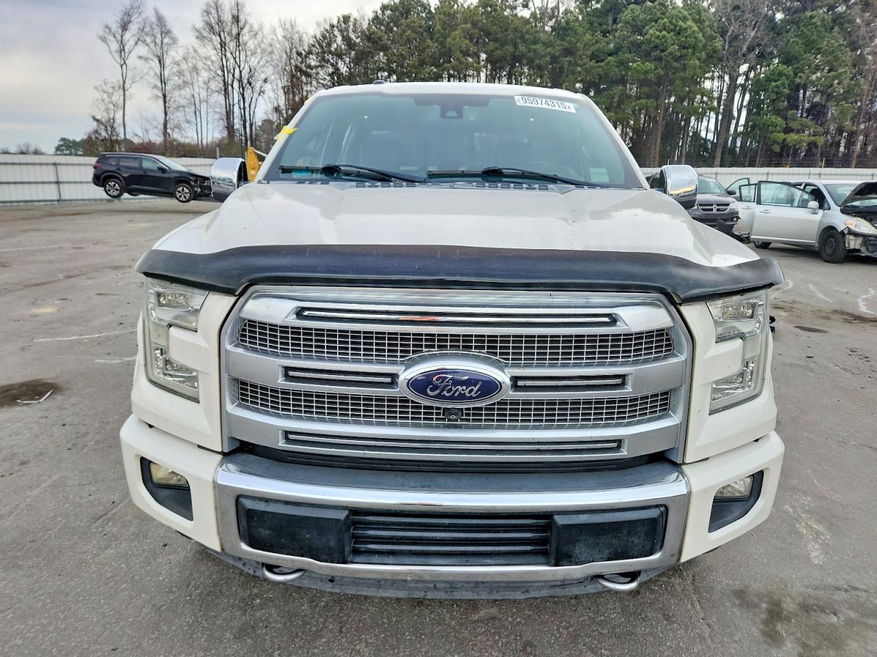 2015 FORD F-150