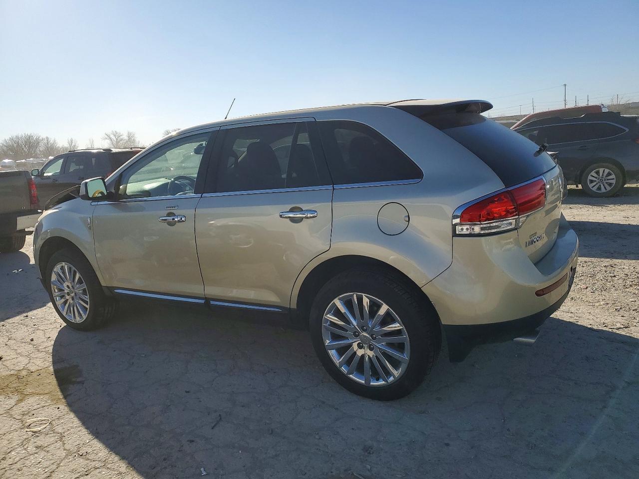 2011 LINCOLN MKX