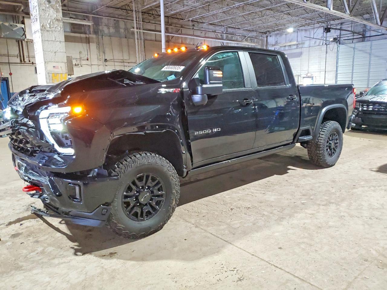 2025 CHEVROLET Silverado