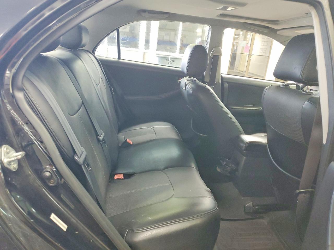 2004 TOYOTA COROLLA