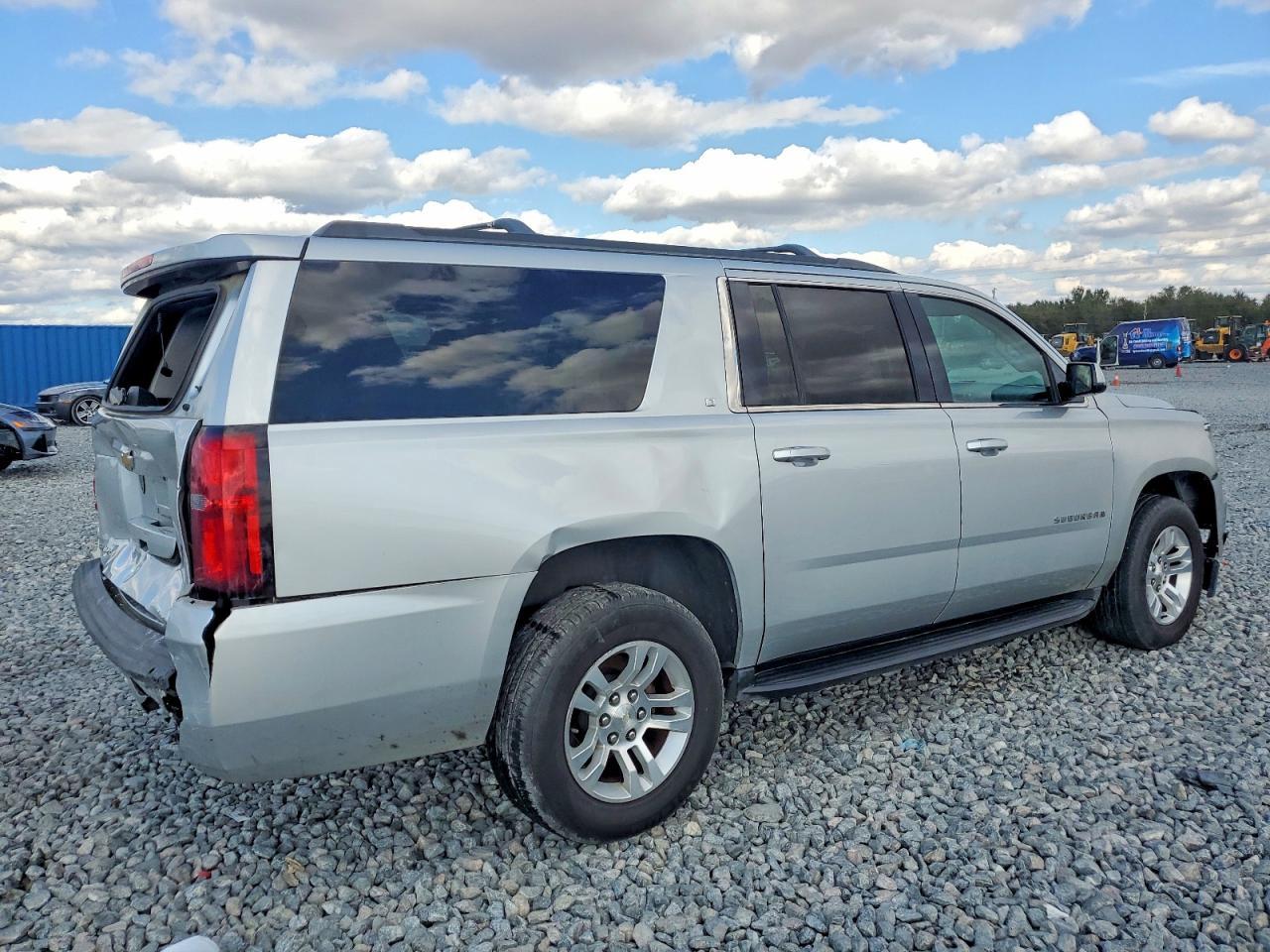 2019 CHEVROLET Suburban