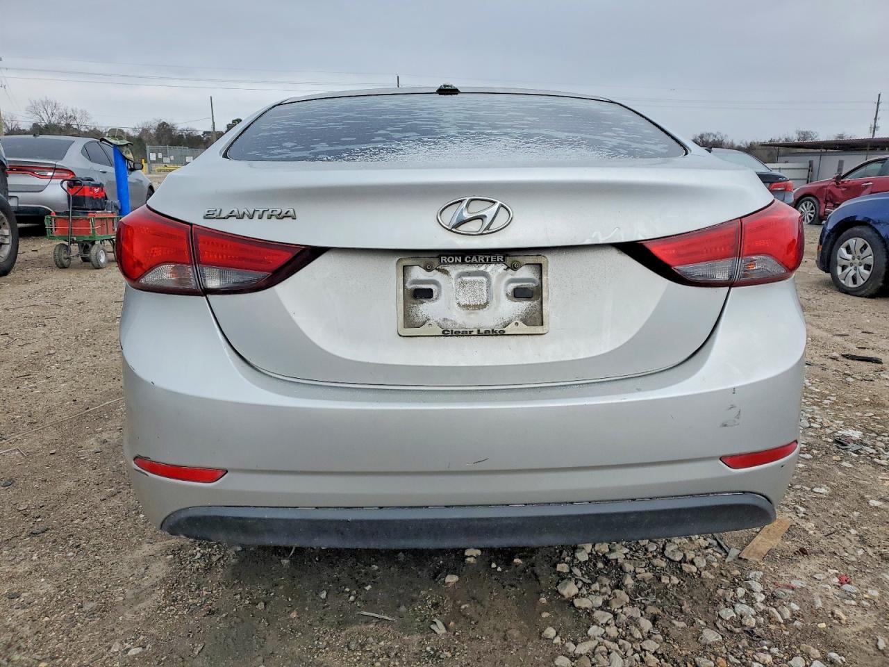 2016 HYUNDAI ELANTRA
