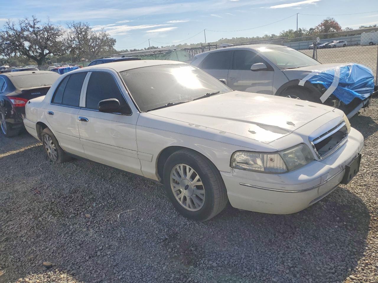 2005 FORD Crown Victoria
