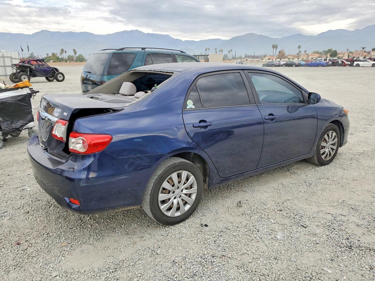 2012 TOYOTA COROLLA