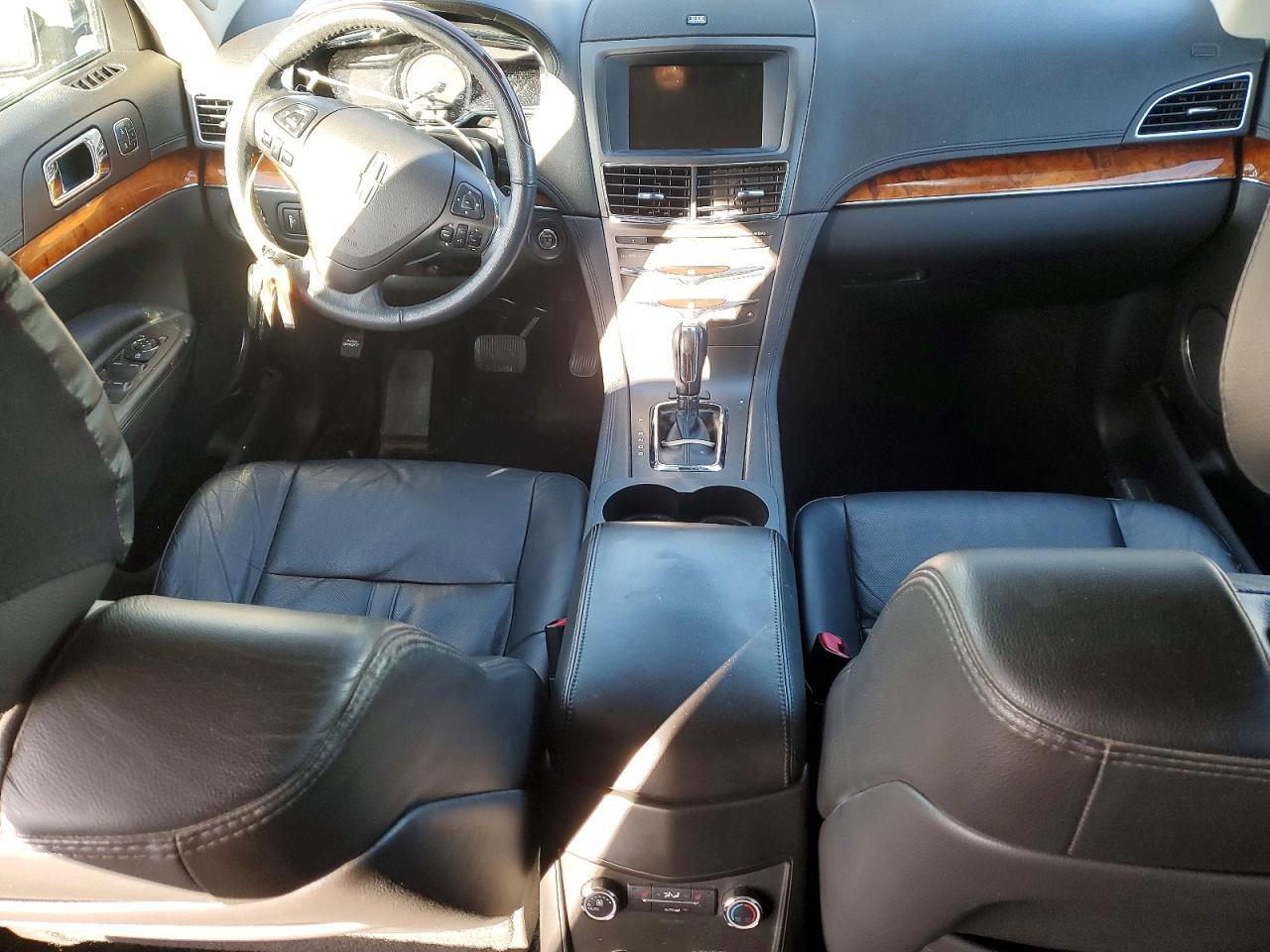2019 LINCOLN MKT
