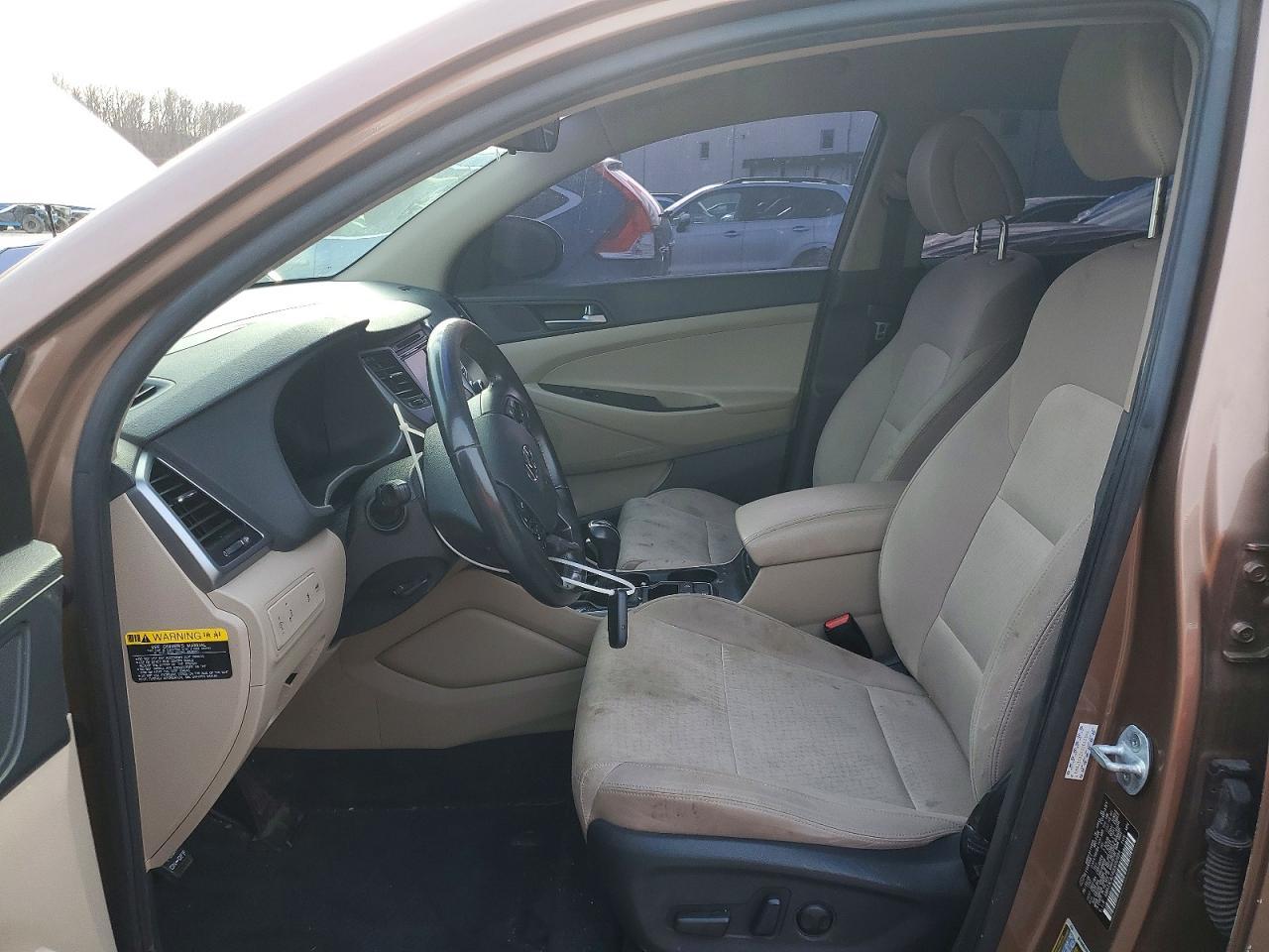 2016 HYUNDAI TUCSON