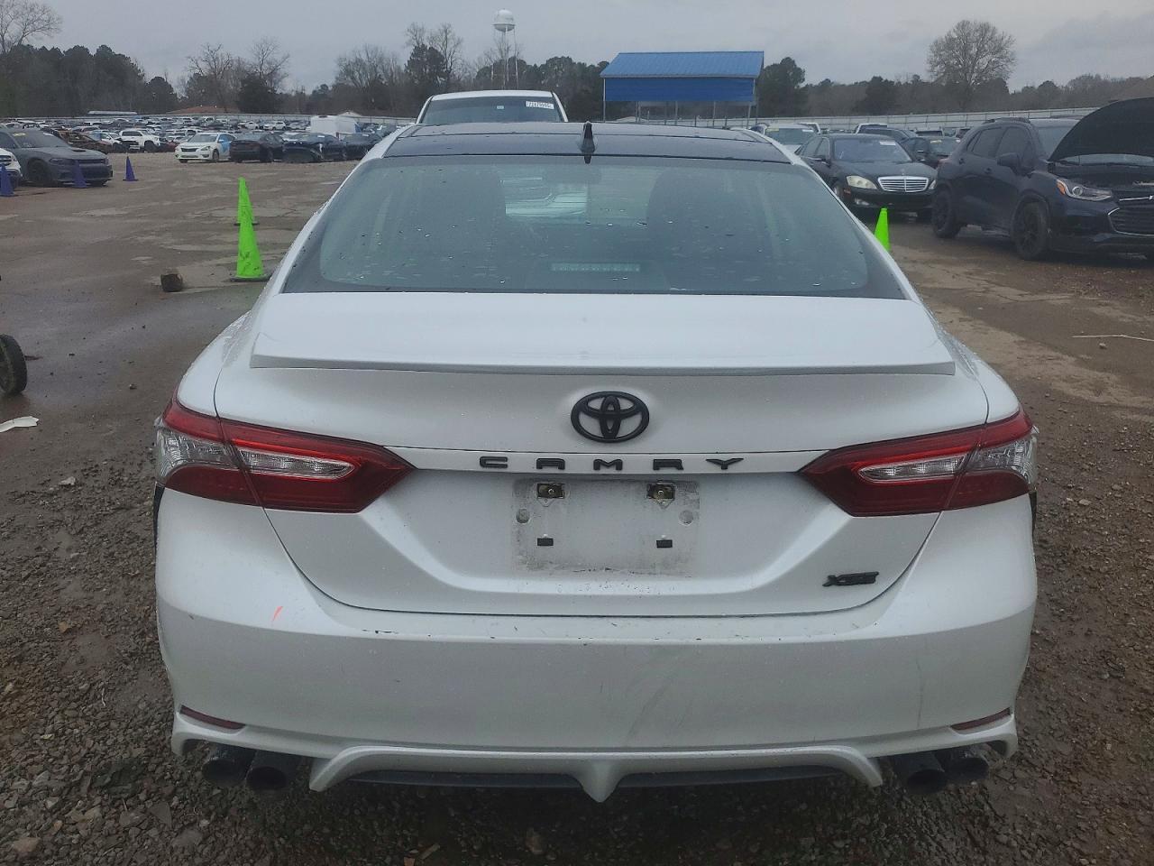 2019 TOYOTA CAMRY