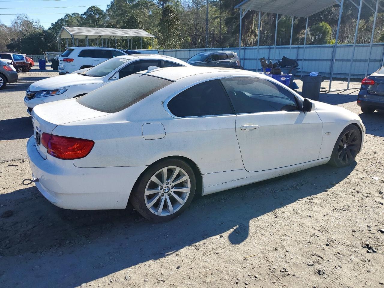 2012 BMW 3 SERIES