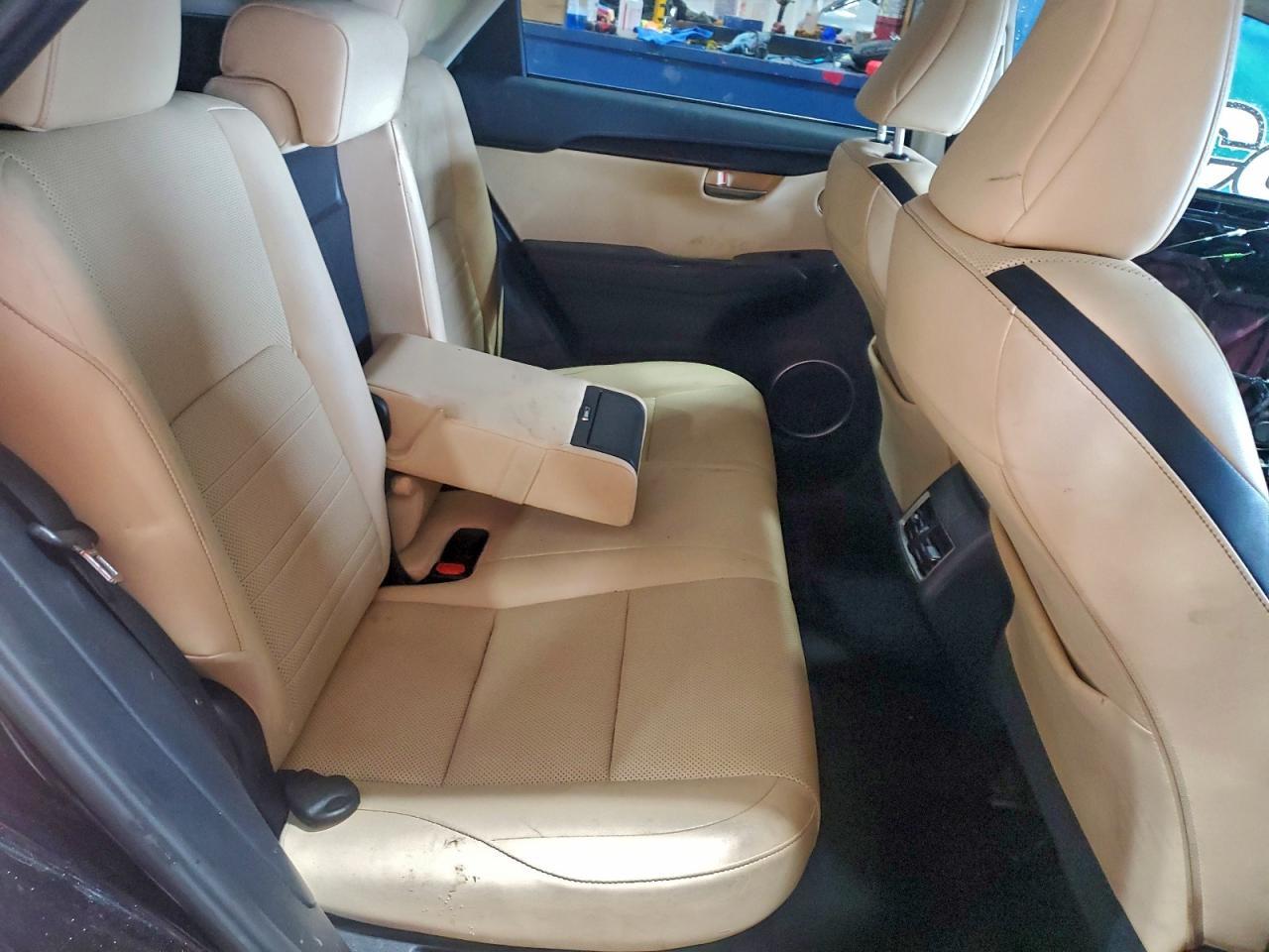 2015 LEXUS NX 200T
