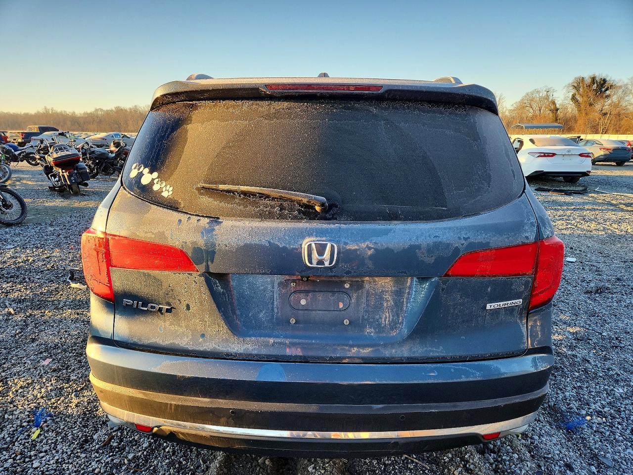 2017 HONDA PILOT