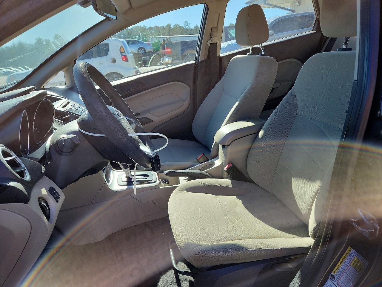 2017 FORD Fiesta
