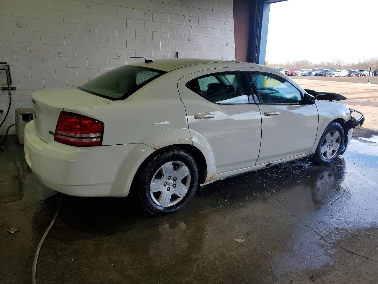 2008 DODGE Avenger