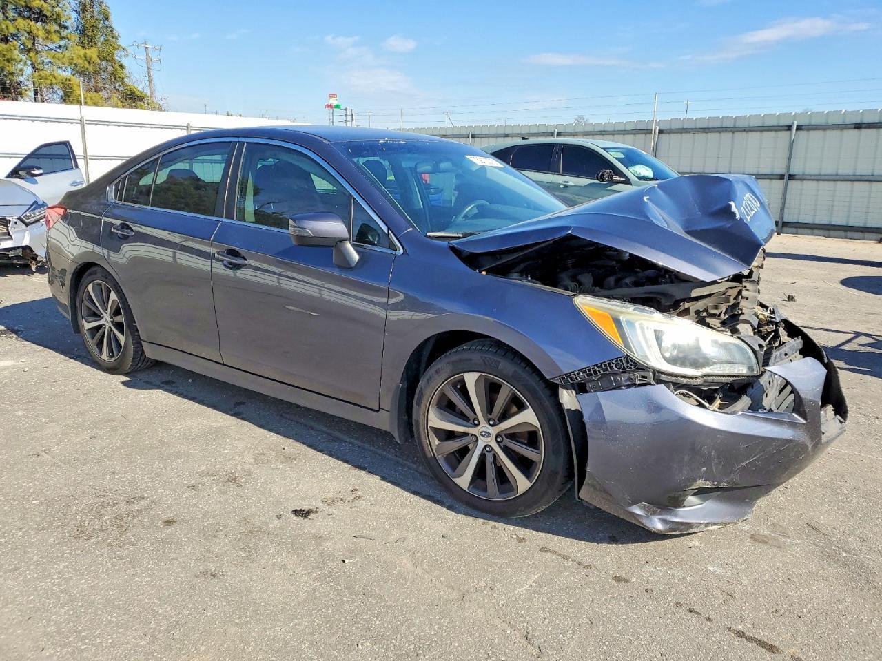 2015 SUBARU Legacy