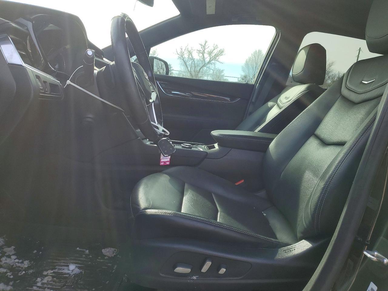 2020 CADILLAC XT5