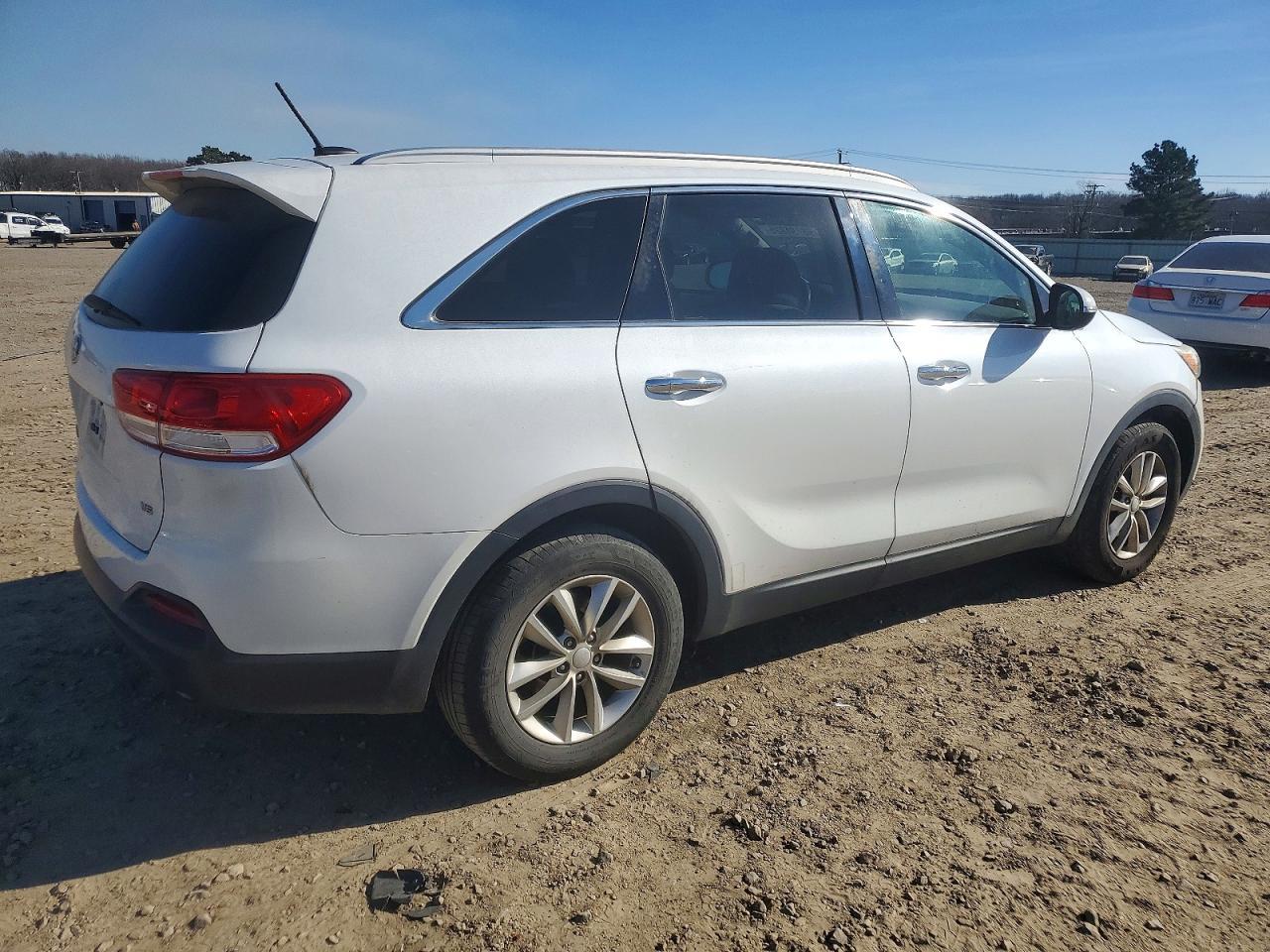 2017 KIA SORENTO