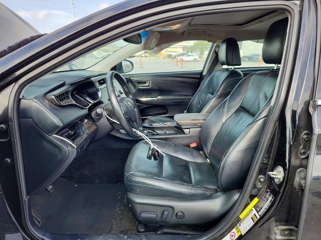 2014 TOYOTA Avalon