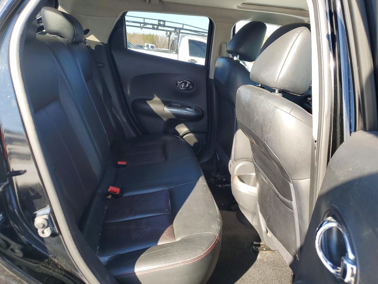 2012 NISSAN Juke