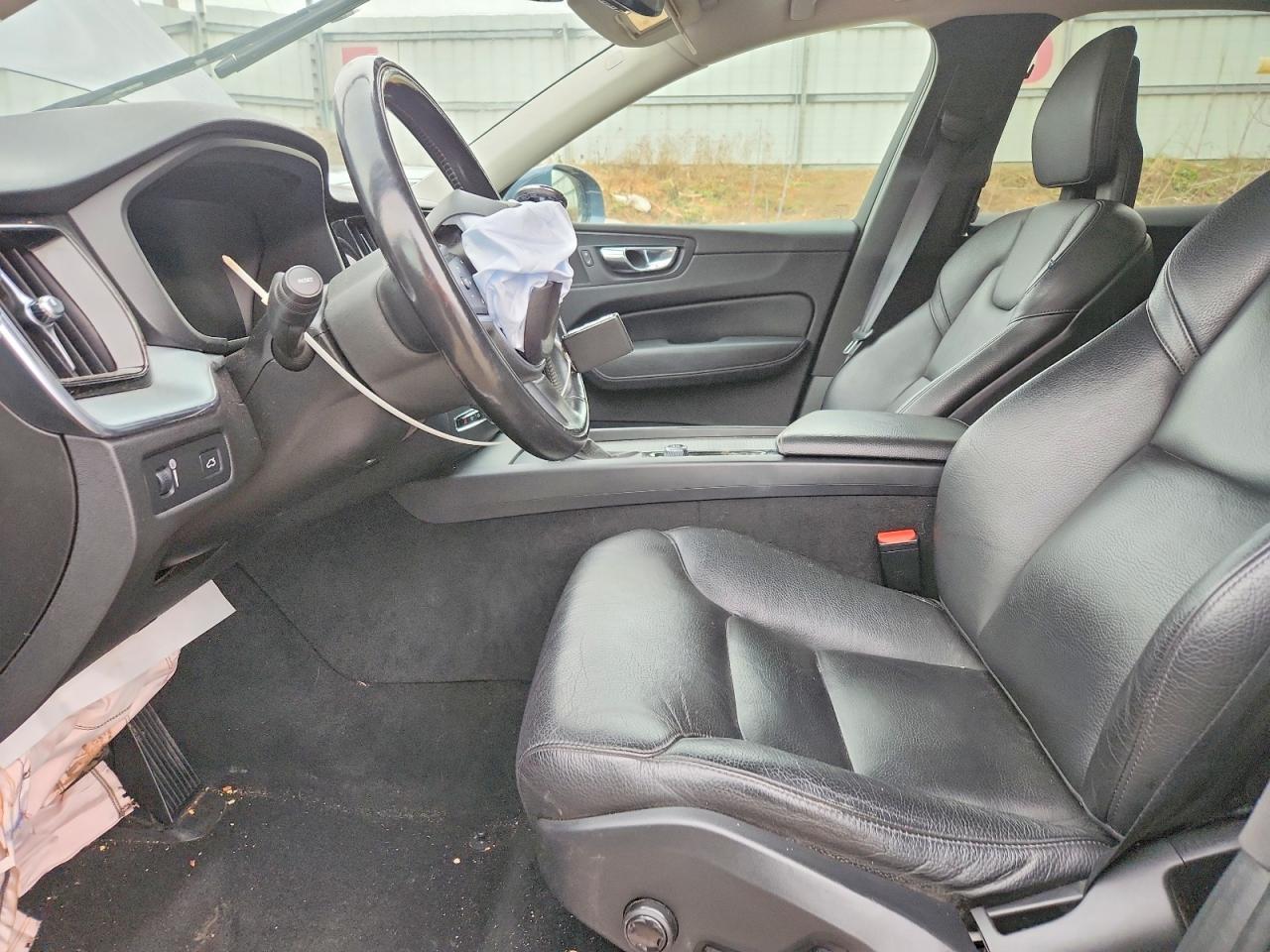 2018 VOLVO XC60