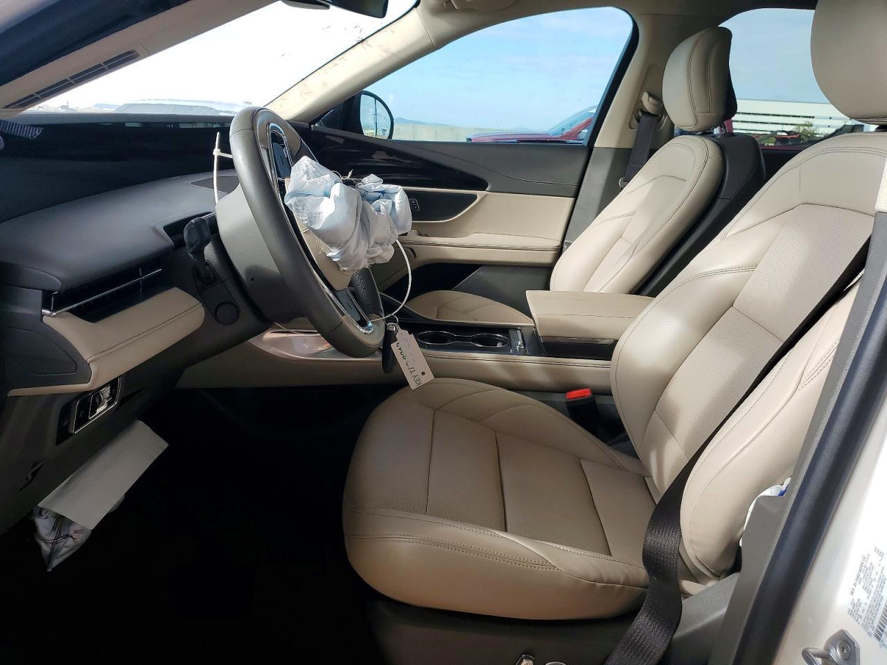 2025 LINCOLN Nautilus
