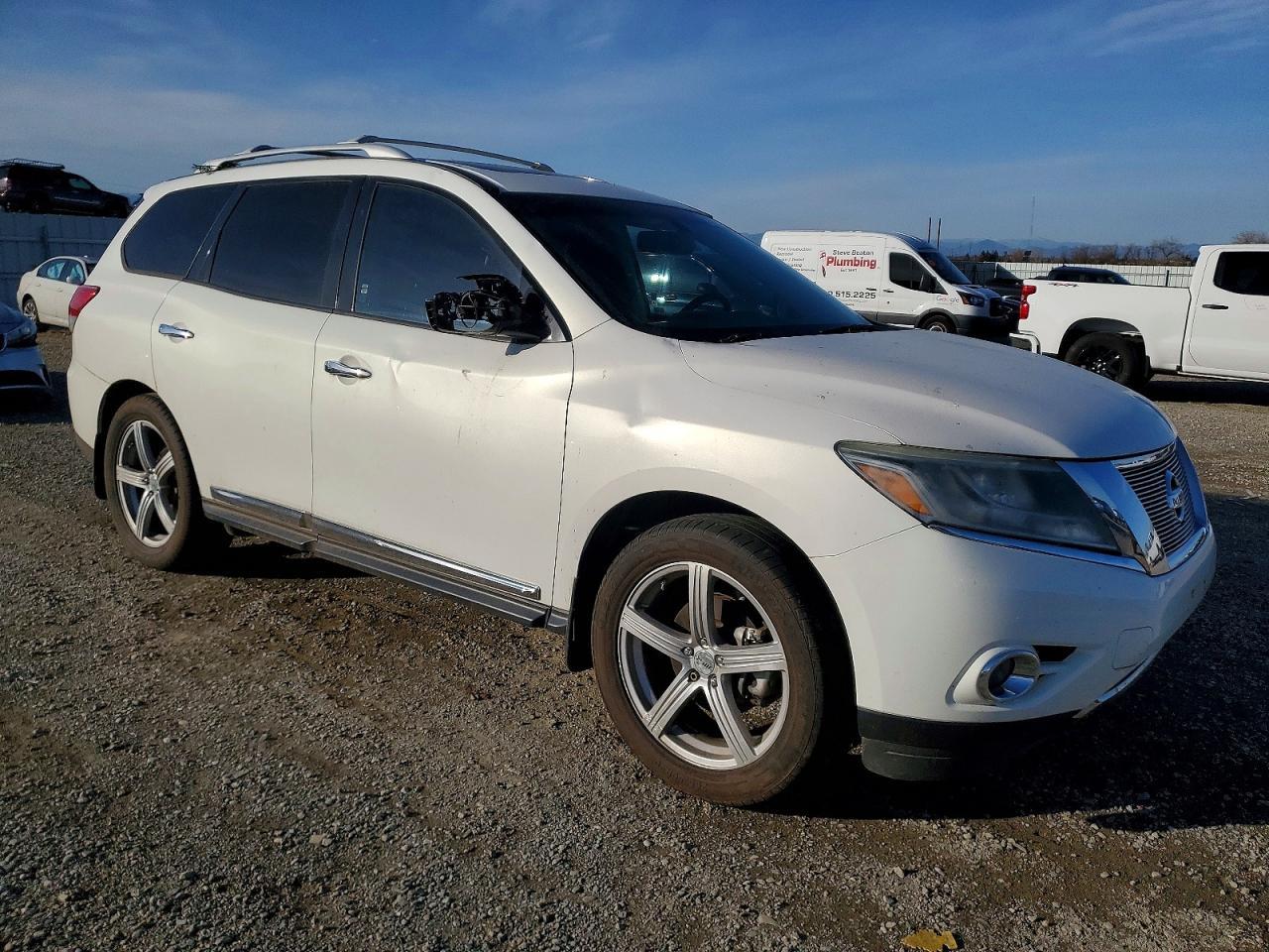2014 NISSAN PATHFINDER