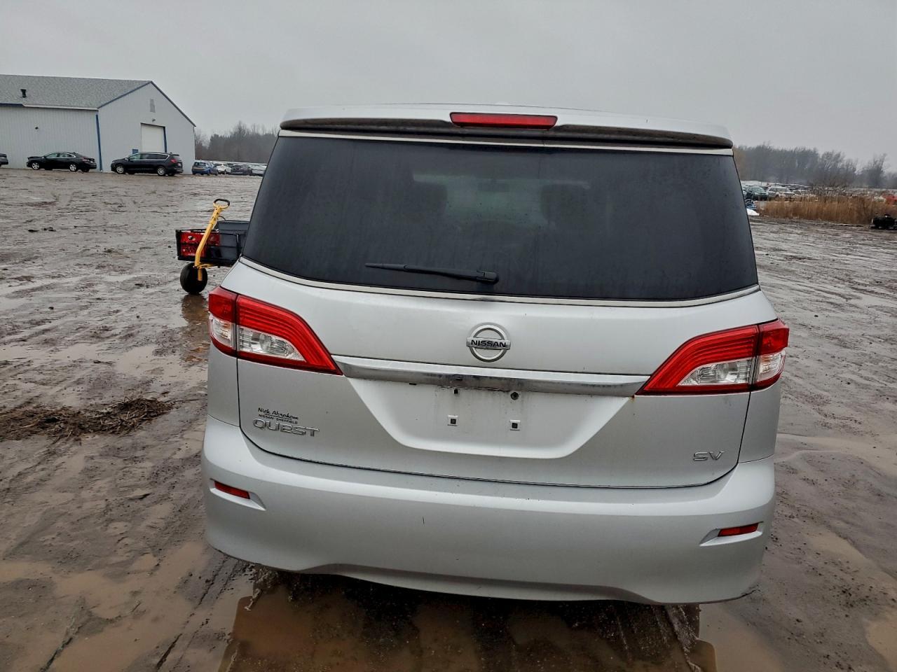 2013 NISSAN Quest