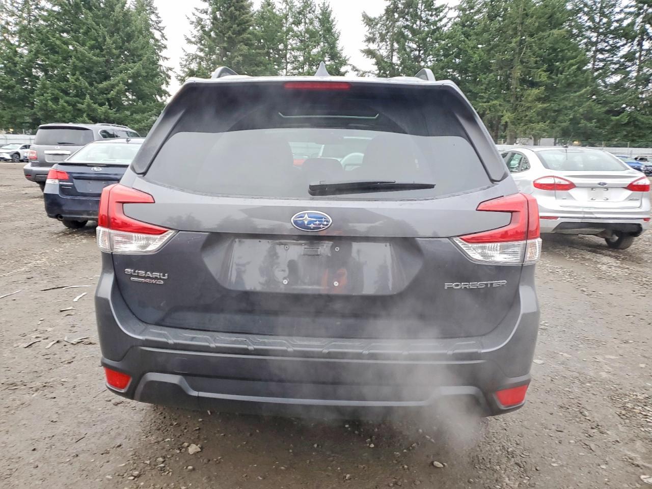2021 SUBARU FORESTER