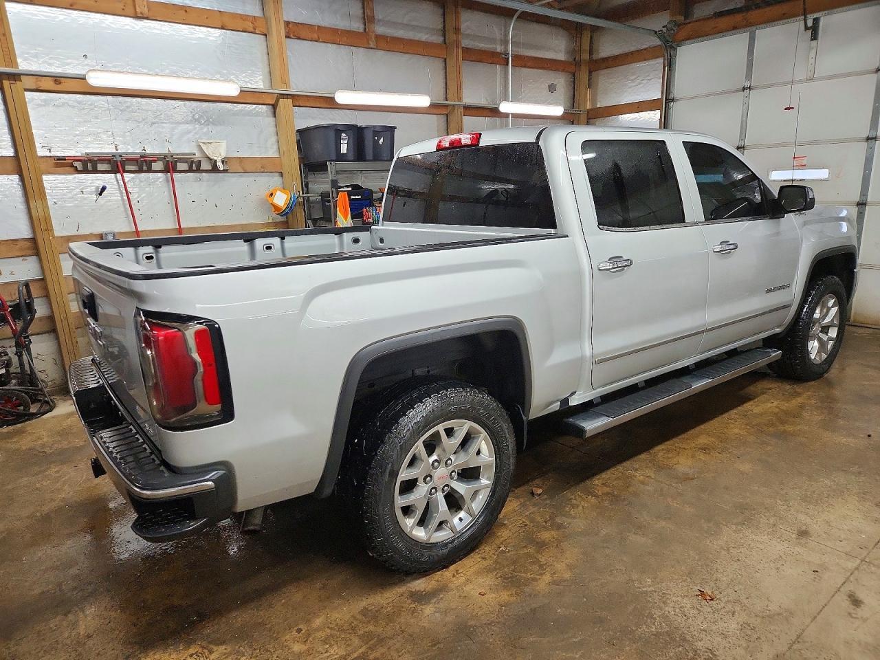 2016 GMC Sierra