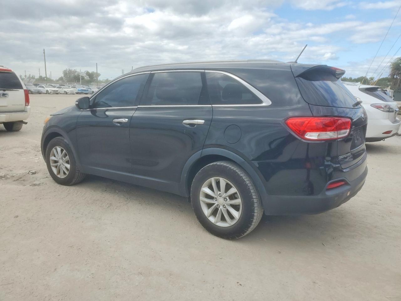 2016 KIA SORENTO