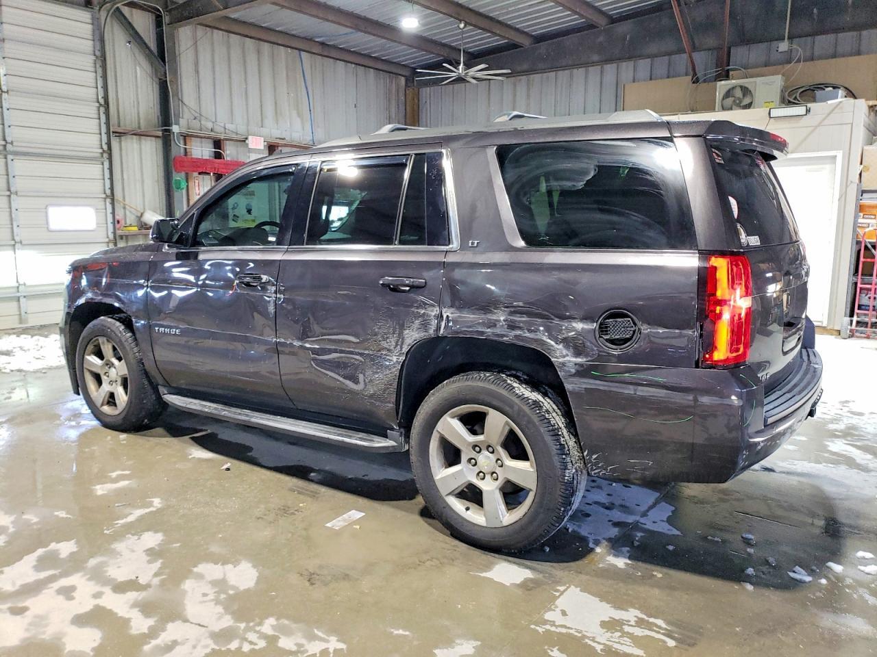 2016 CHEVROLET Tahoe