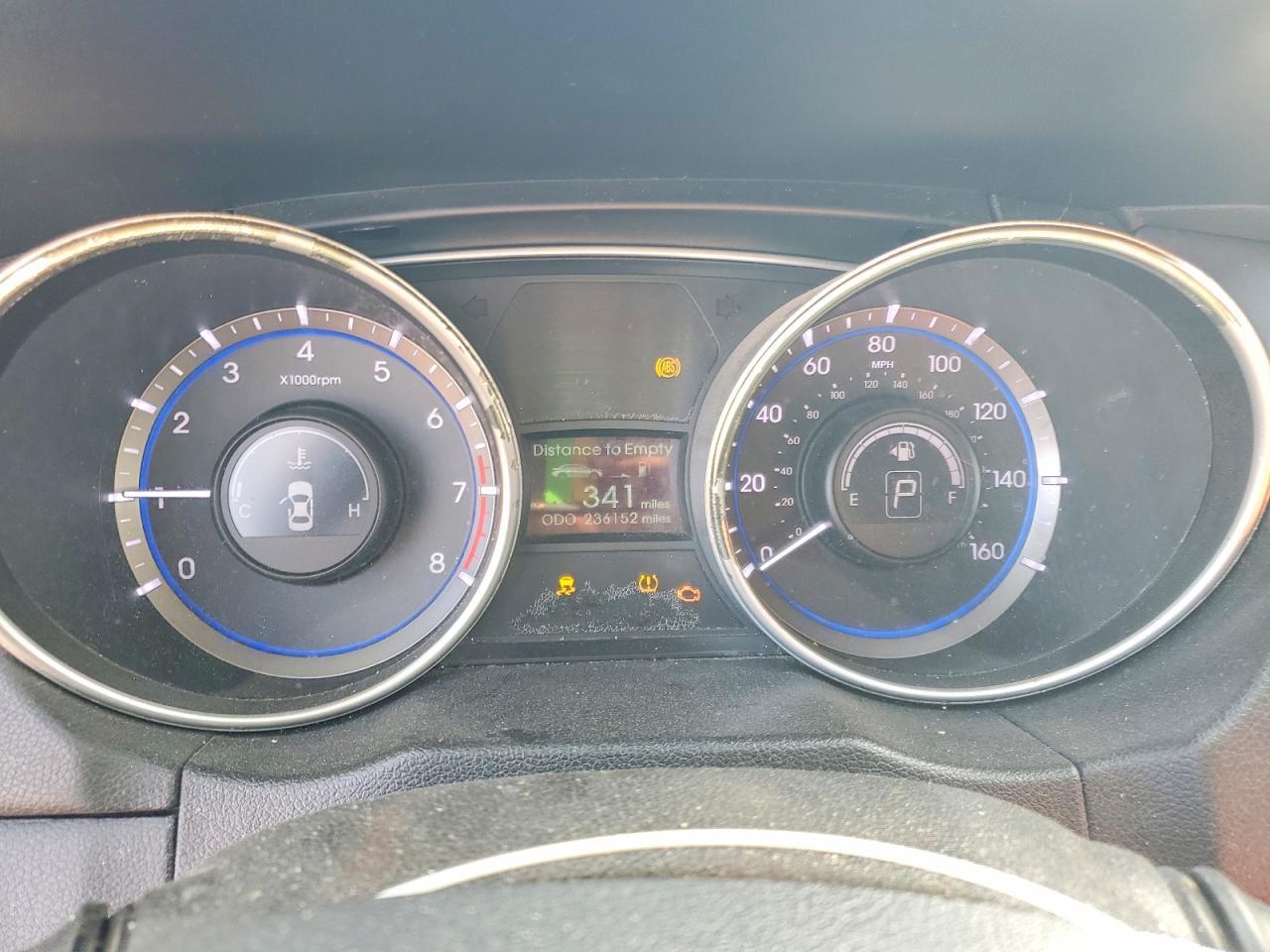 2011 HYUNDAI SONATA