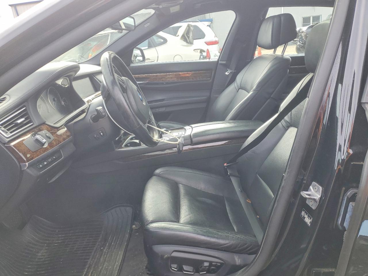 2013 BMW 7 series