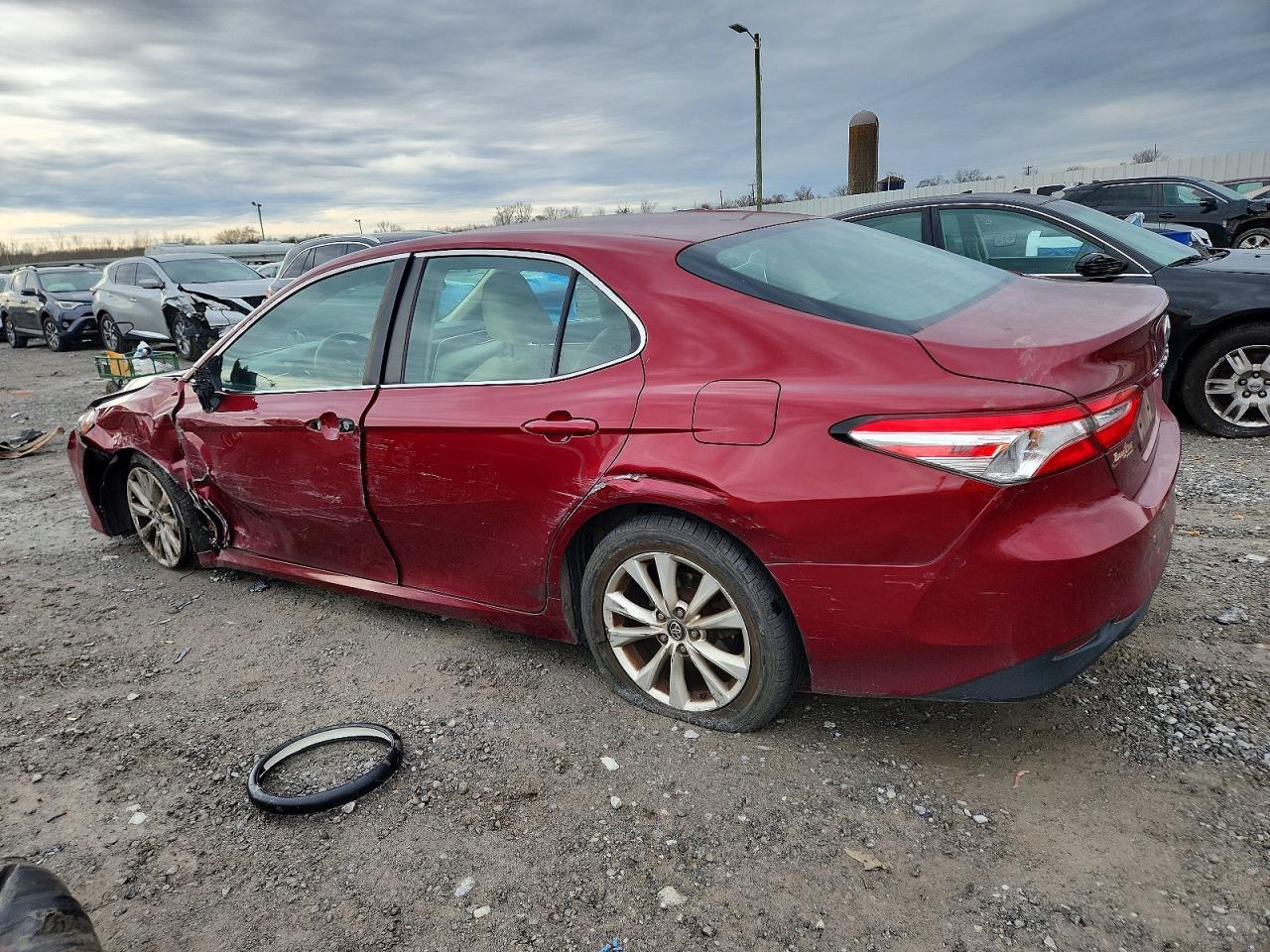 2018 TOYOTA CAMRY