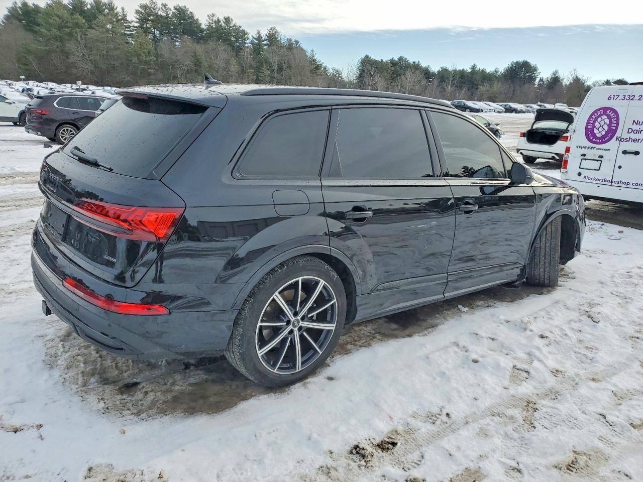 2023 AUDI Q7
