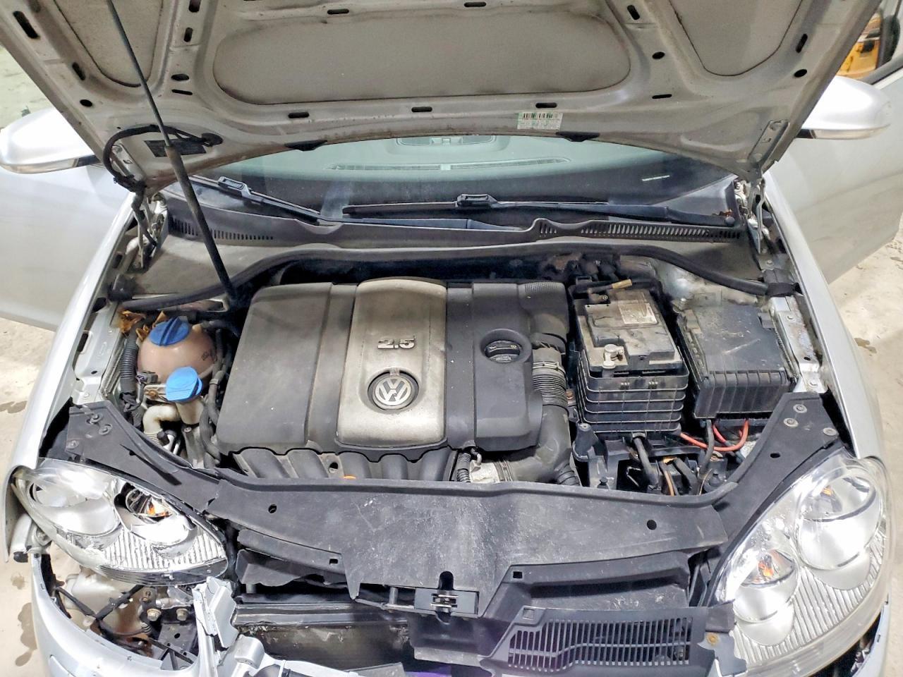 2009 VOLKSWAGEN JETTA